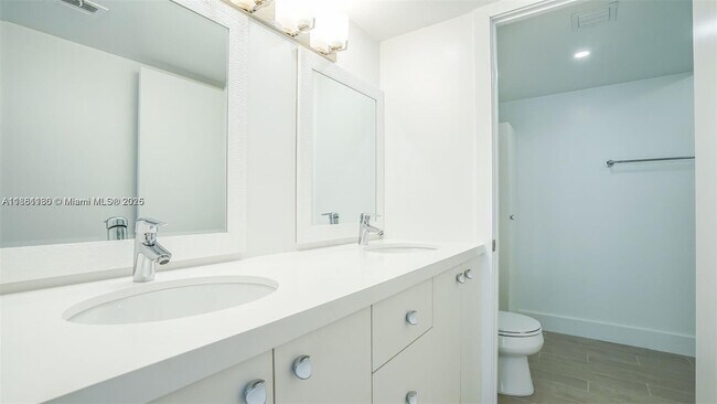 Photo - 1901 Brickell Ave Unidad B508