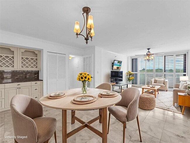 Photo - 2501 Brickell Ave Unidad 601