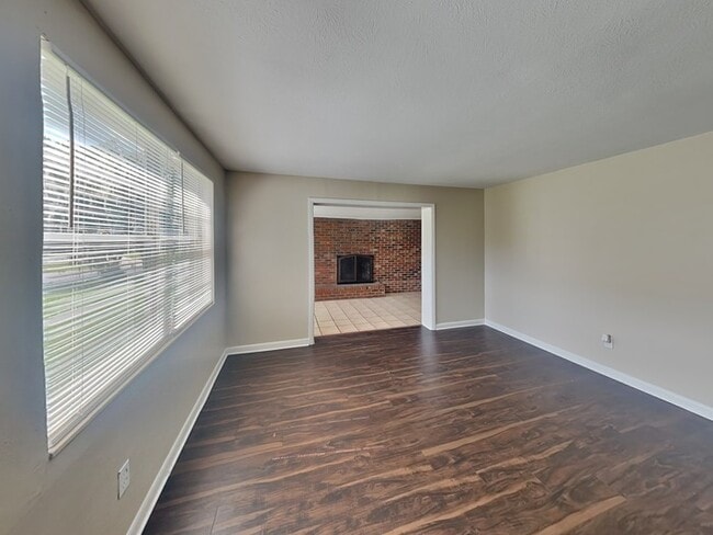 Photo - 6158 Verdes Rd