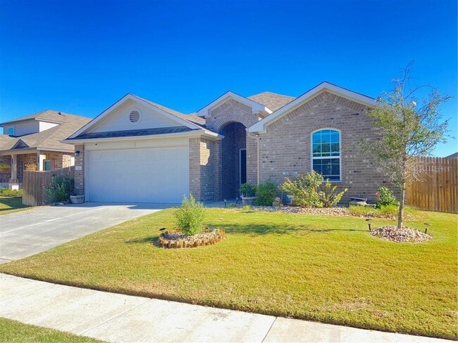 Photo - 321 Old Glory Trail