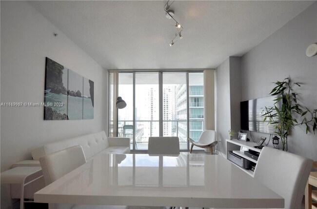 Photo - 79 SW 12th St Condo Unit 2410-S