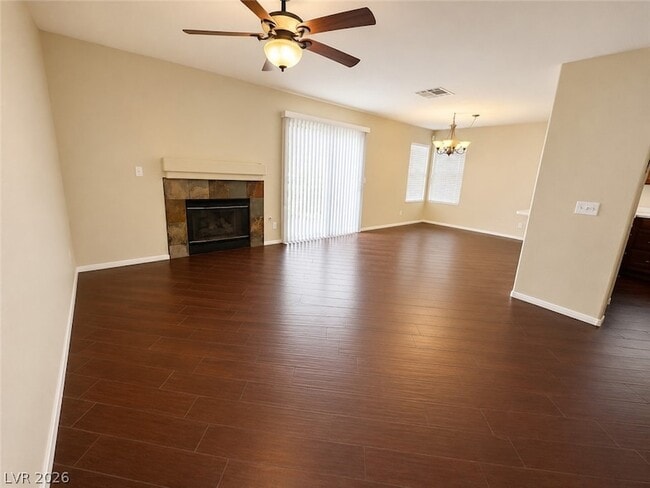 3341 Salmon Creek Dr
