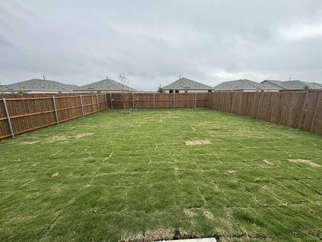 Photo - 913 Birkdale Dr