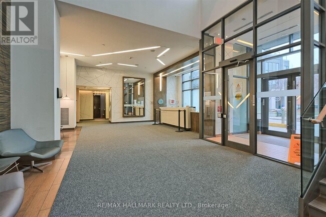 Photo - 277 South Park Rd Unité 110