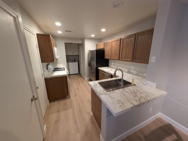 Kitchen #1 - 813 Radiant Star St