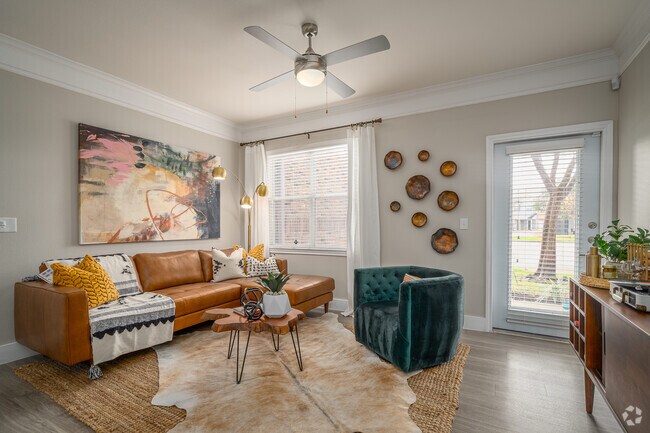 1BR, 1BA - 997SF - SYNC at Green Trails Apartments