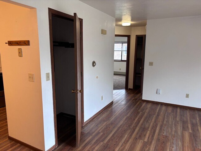 Mosinee Apartments