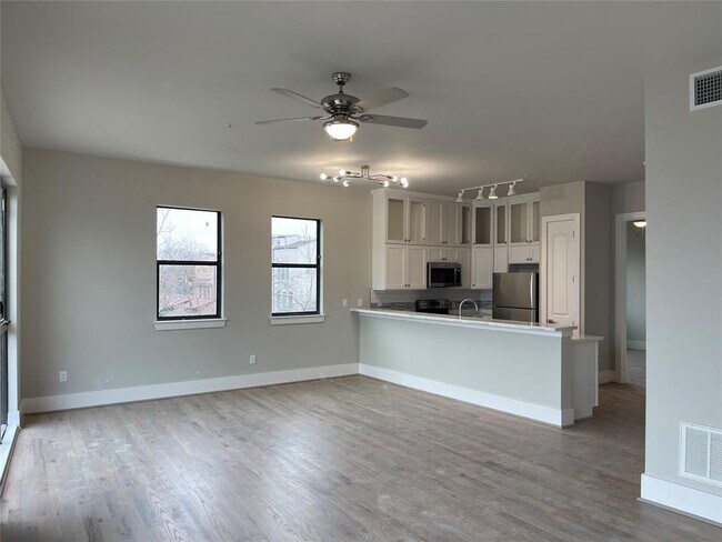 Photo - 2727 Houston Ave Unidad 206