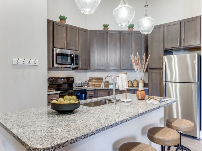 Photo - Palladium Carver Living