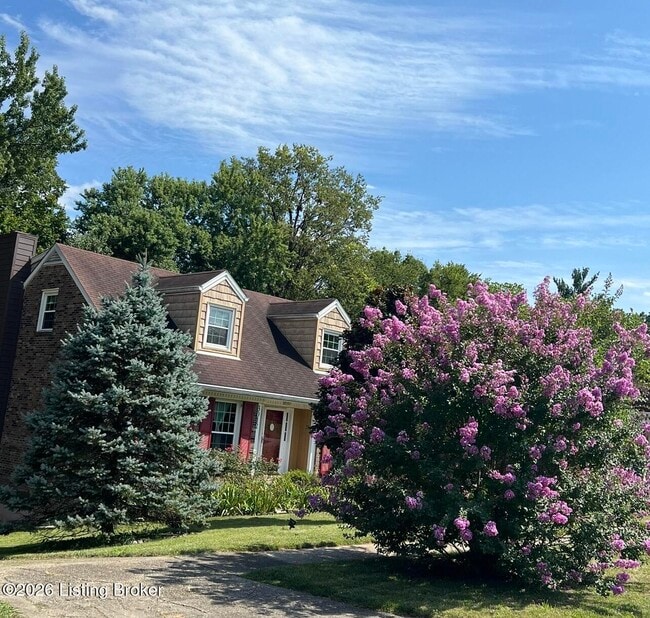 Photo - 3012 Lexham Rd