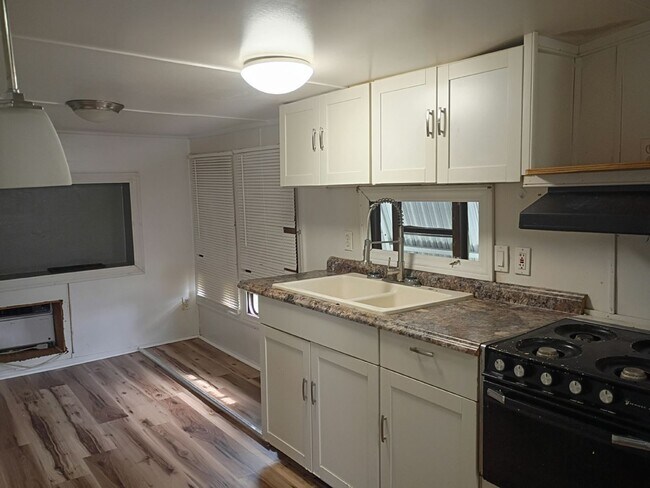 21 Circle Rdg