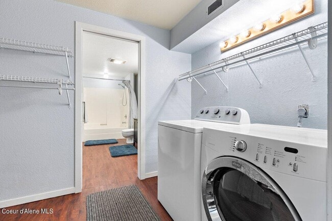 Photo - Beautiful Furnished ADU!