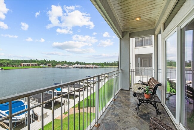 Building Photo - 168 Lake Point Blvd Unit A204 Rental