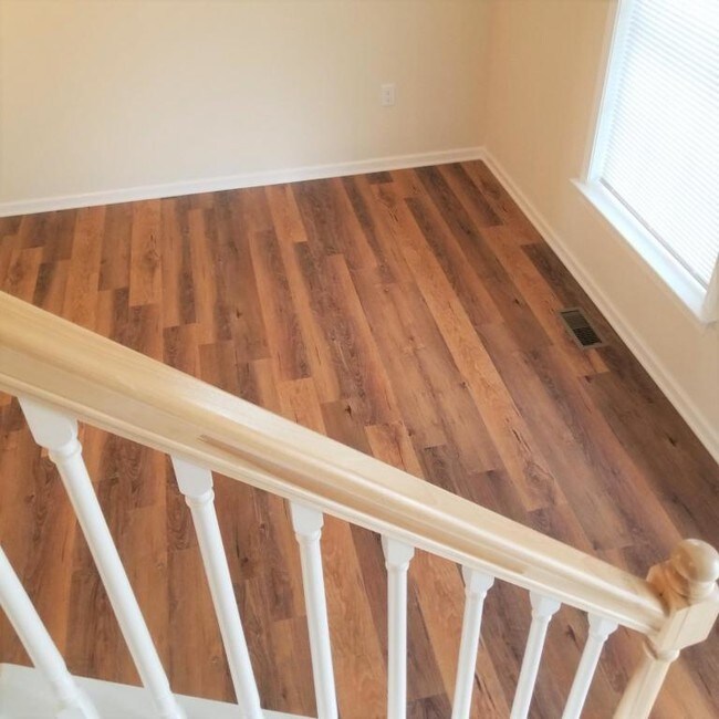 Photo - 500 Murchison Dr