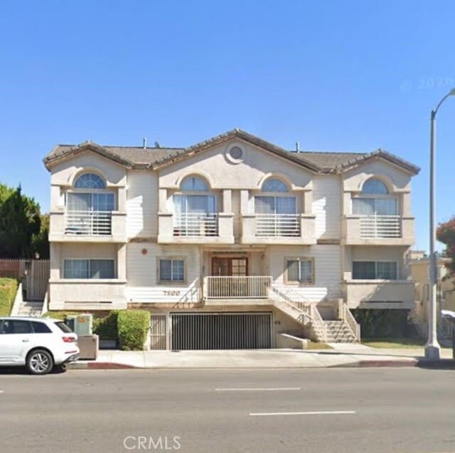 Building Photo - 7900 Woodman Ave