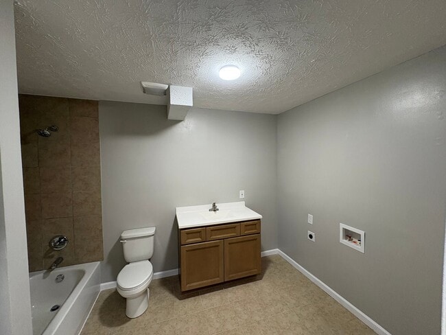 Photo - 3302 Tazewell Pike Unit A4