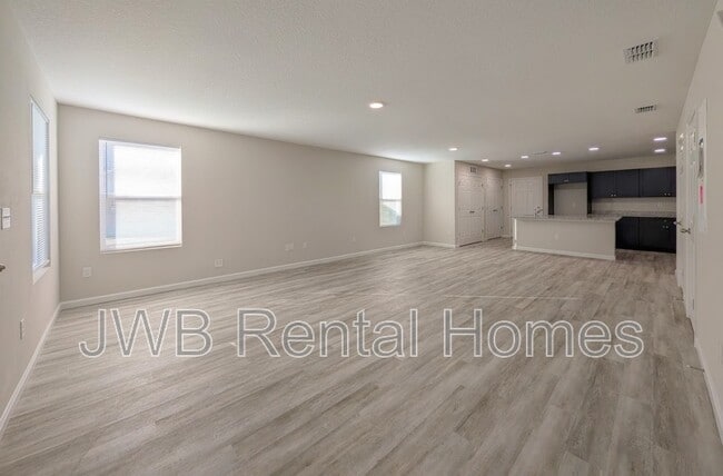 Photo - 1131 Pippin St