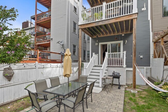 Photo - New 2BR2BA Condo in Jefferies Point with B...