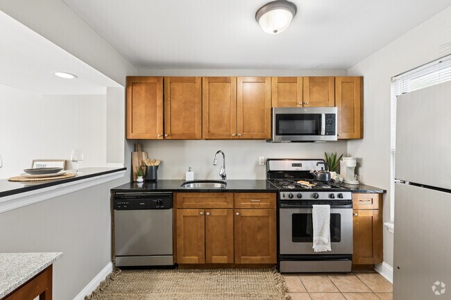 2BR, 1BA - 820SF (Phase 3) - Kitchen