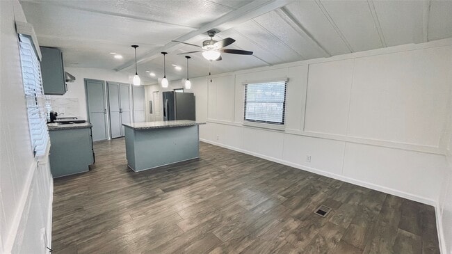 Photo - 21615 Erika Ct