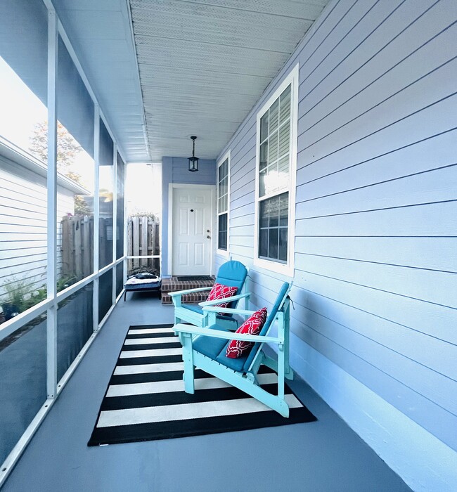 Photo - 11607 NW 18th Pl