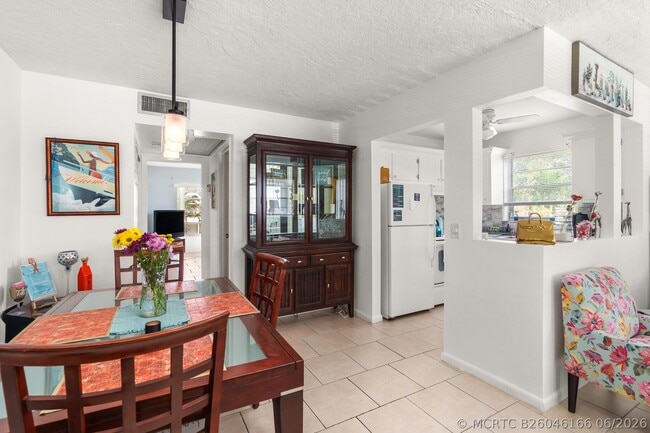 347 Windsor O