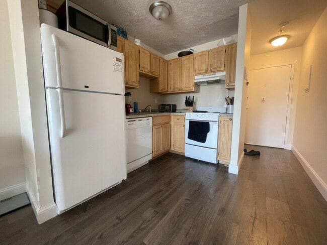 Photo - 1124 Boylston St Unit 604