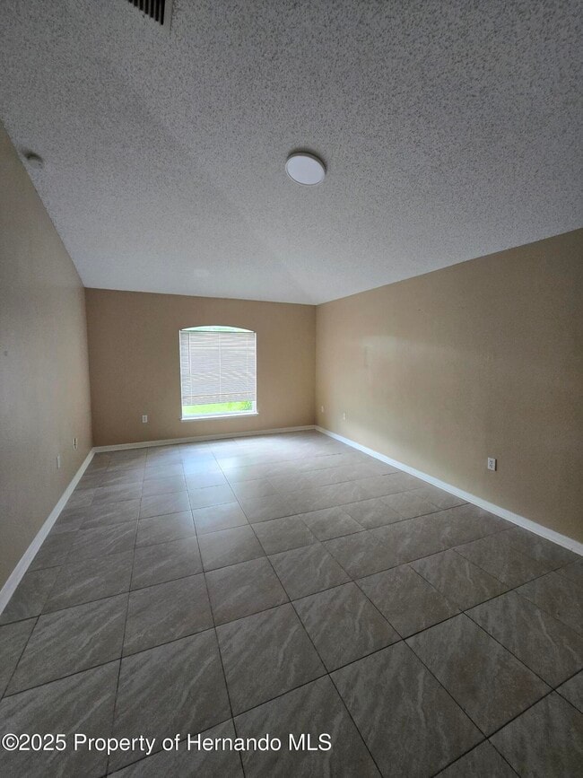 Photo - 2072 Haulover Ave