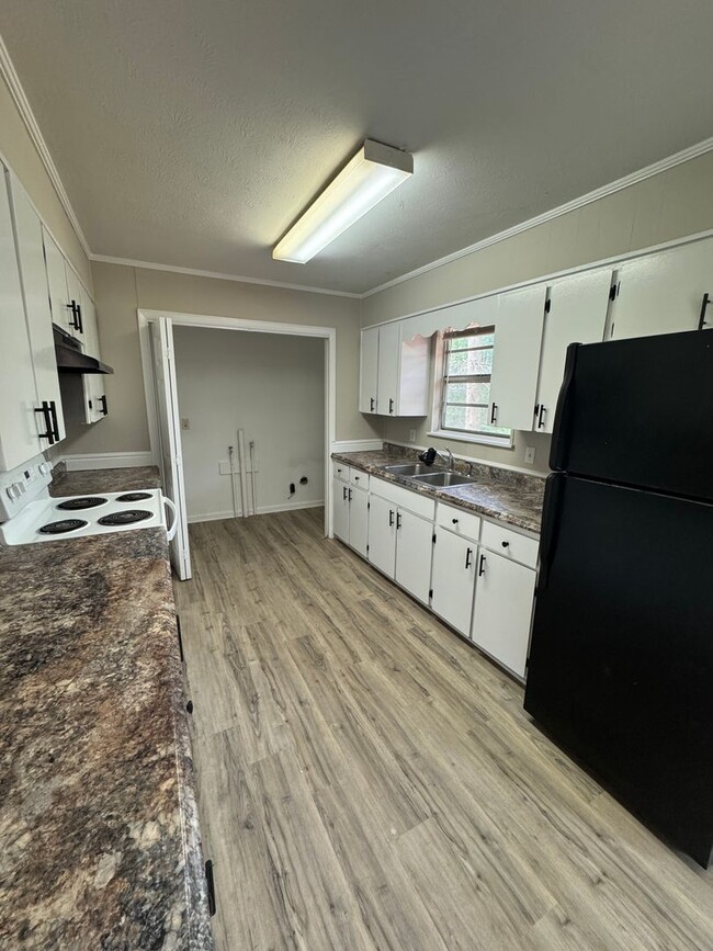 Photo - 6332 Winwood Dr