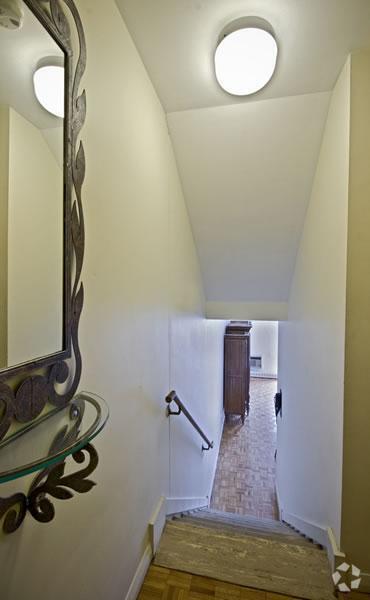Building Photo - 1 bedroom in Boston MA 02135 Rental