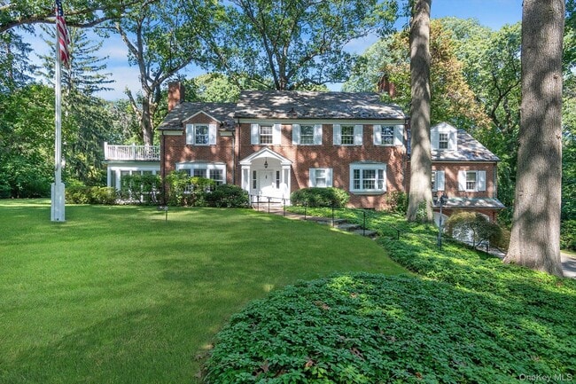 Building Photo - 3 Barkers Point Rd