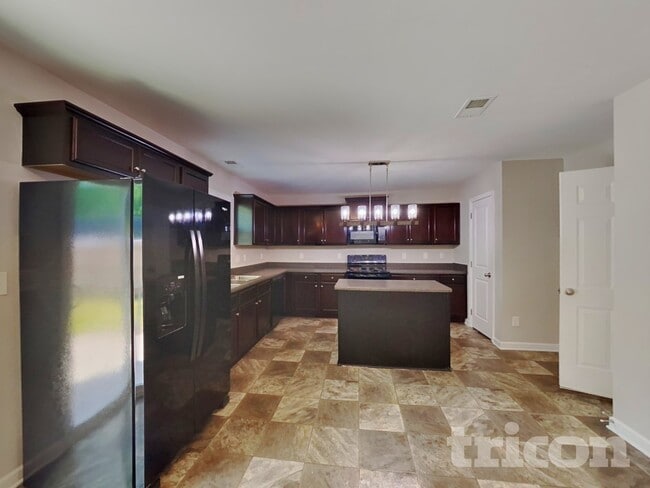 Photo - 4439 Oak Pointe Dr