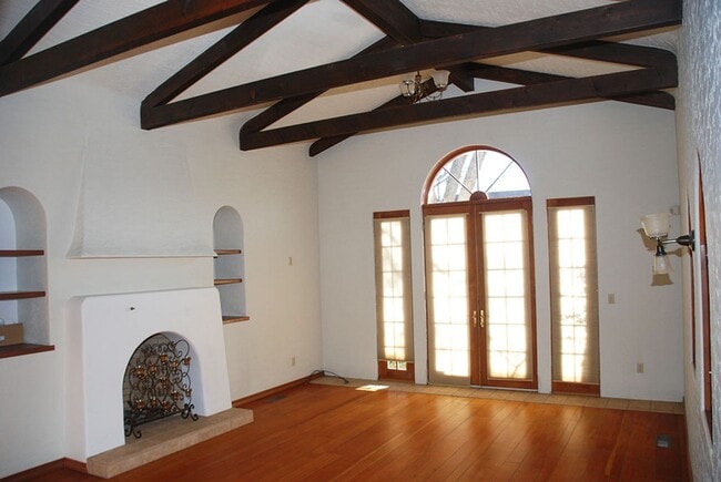 Photo - Newlands Manor 3 BR/2.5 Bath/2 Car Garage Custom Home