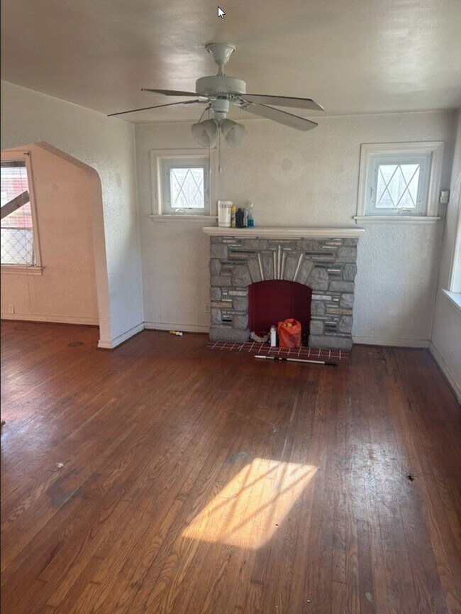 Photo - 8506 Drury Ln