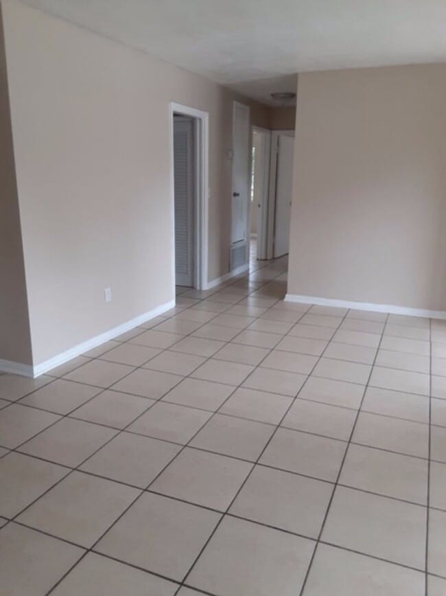 Photo - 3 Bed 1 Bath Home | Pet Friendly | Washer ...