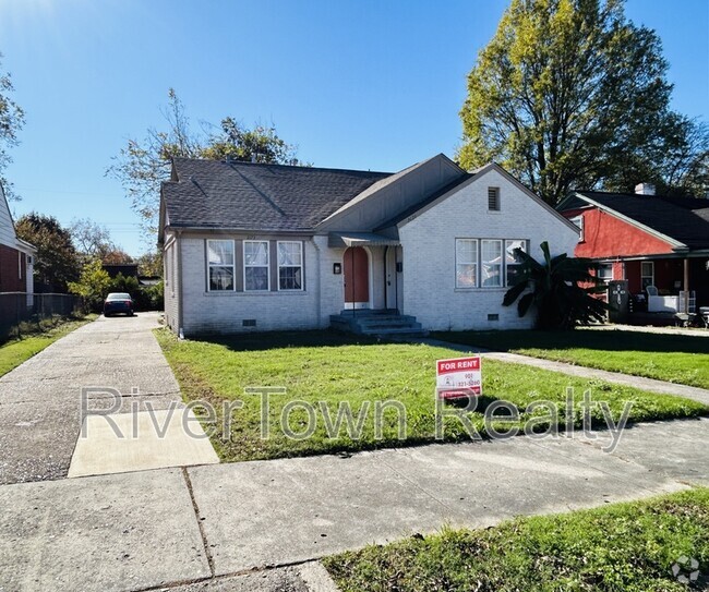 Building Photo - 2173 Albany Ave Rental