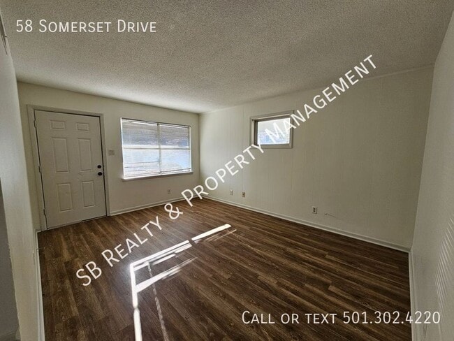 Photo - 58 Somerset Dr