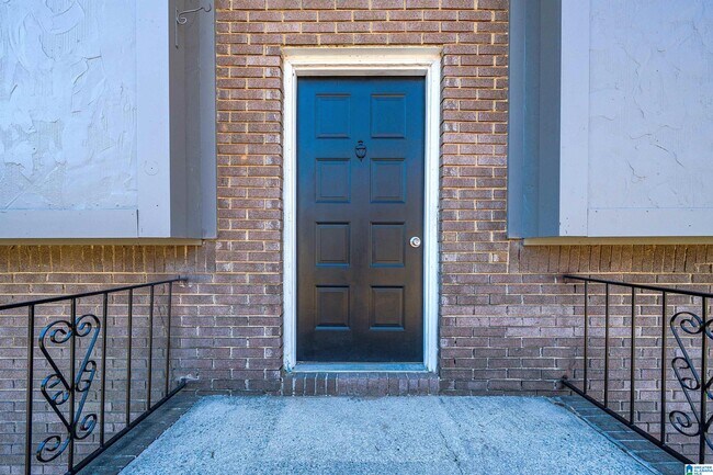 Photo - 325 13th Way