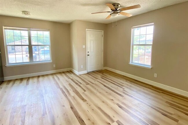 Photo - 7103 Bethune Ave