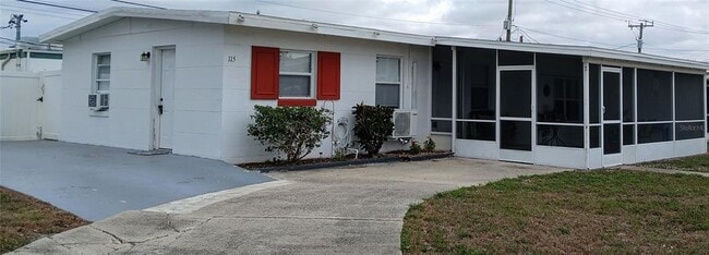 Building Photo - 115 Duxbury Ave