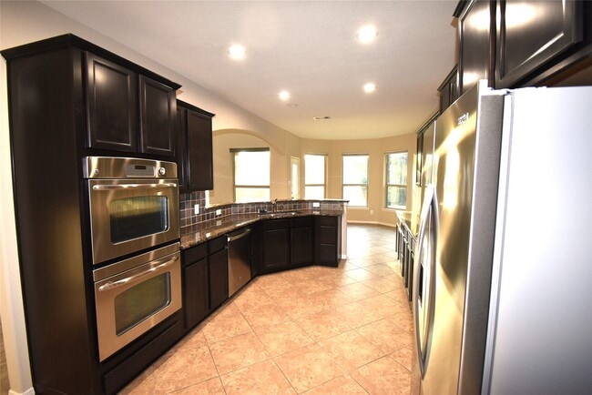 Photo - 51 S Greenprint Cir