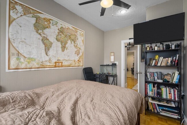 Photo - Modern unit with great location in heart of Allston available 9/1/26