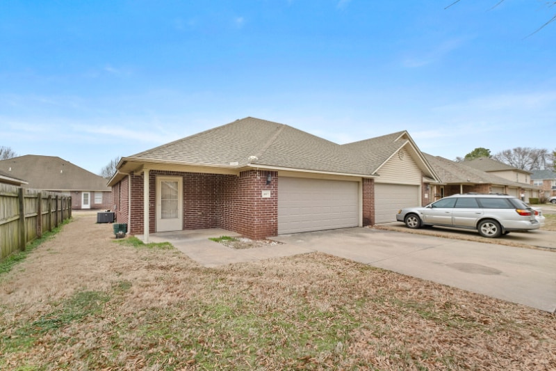 Photo - 1667 Evening Shade Dr Apartment Unit 1667 N. Evening Shade Dr.