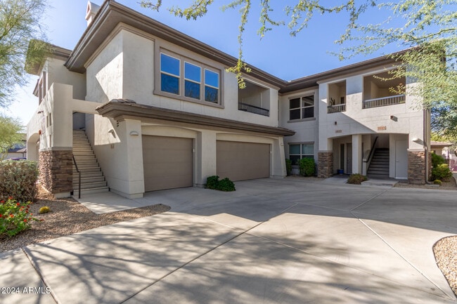 Photo - 33575 N Dove Lakes Dr Unit 2024