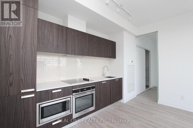 Photo - 50 Charles St E Unit 4001