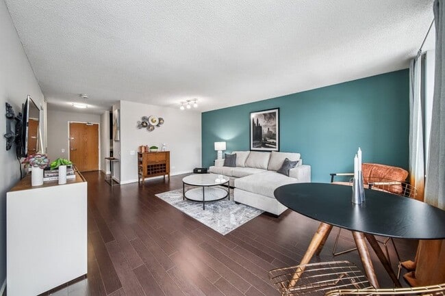 West77 Apartments