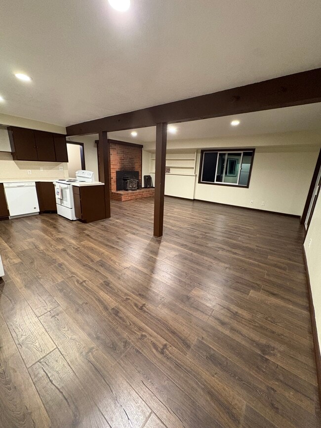 Photo - 8020 SW Sorrento Rd