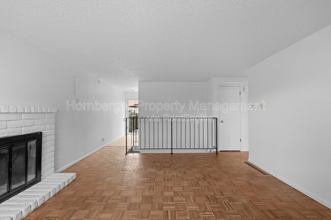 Photo - 37 E Rockwell Ave