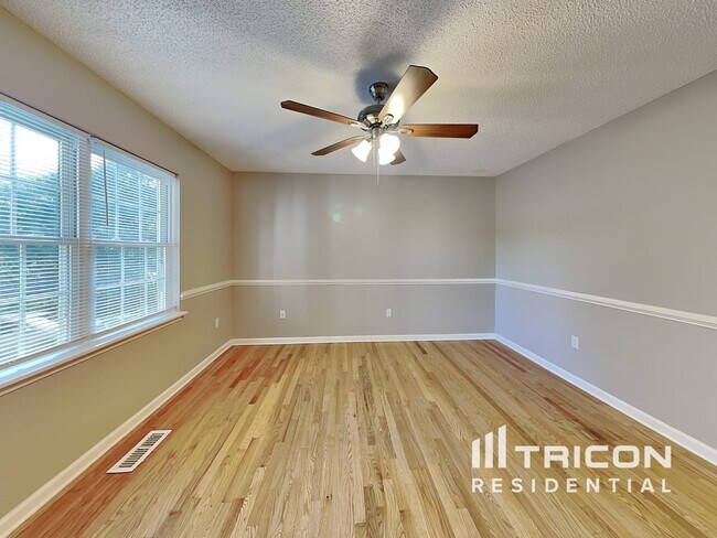 Photo - 1229 Moss Acres Ct