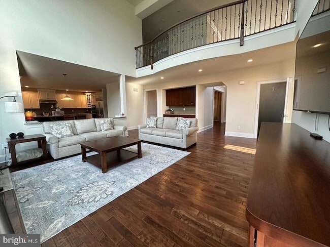 Photo - 124 Odyssey Dr